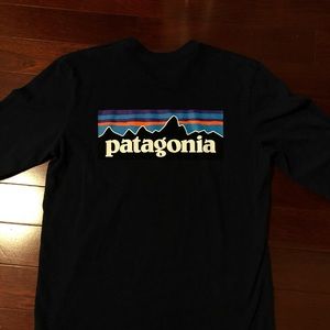 Patagonia Navy Long Sleeve